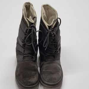 Sorel Size 8 Campus Lace-Up Gray Leather Boots